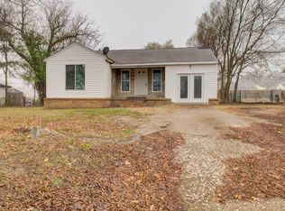 213 SE Wilshire Ave, Bartlesville, OK 74006