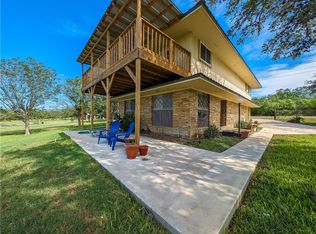 155 Buffalo Rd, George West, TX 78022