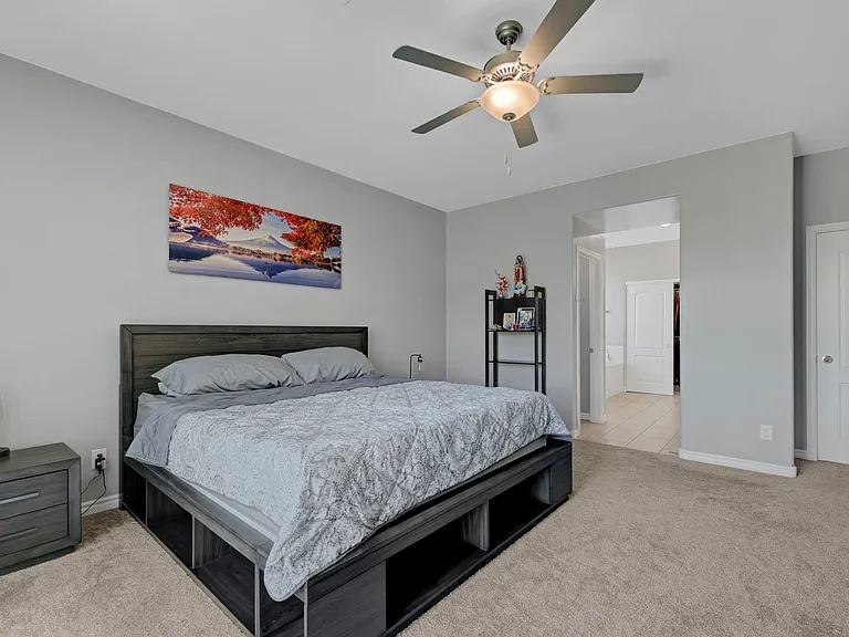 12321 Silvana St — Photo 41