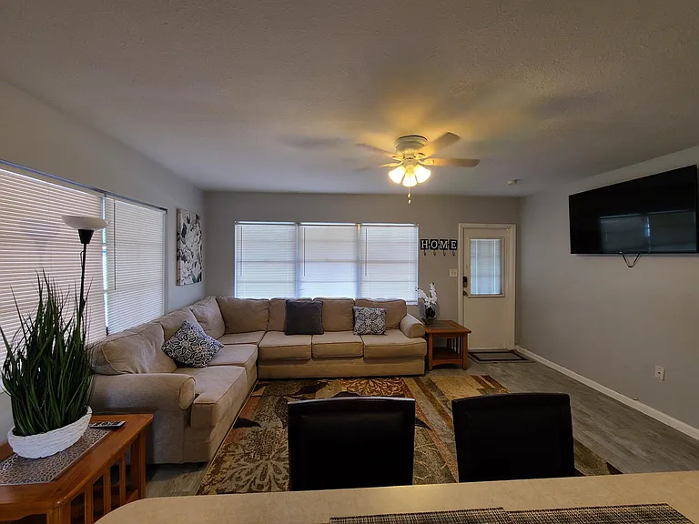 3734 Afton Way — Photo 5