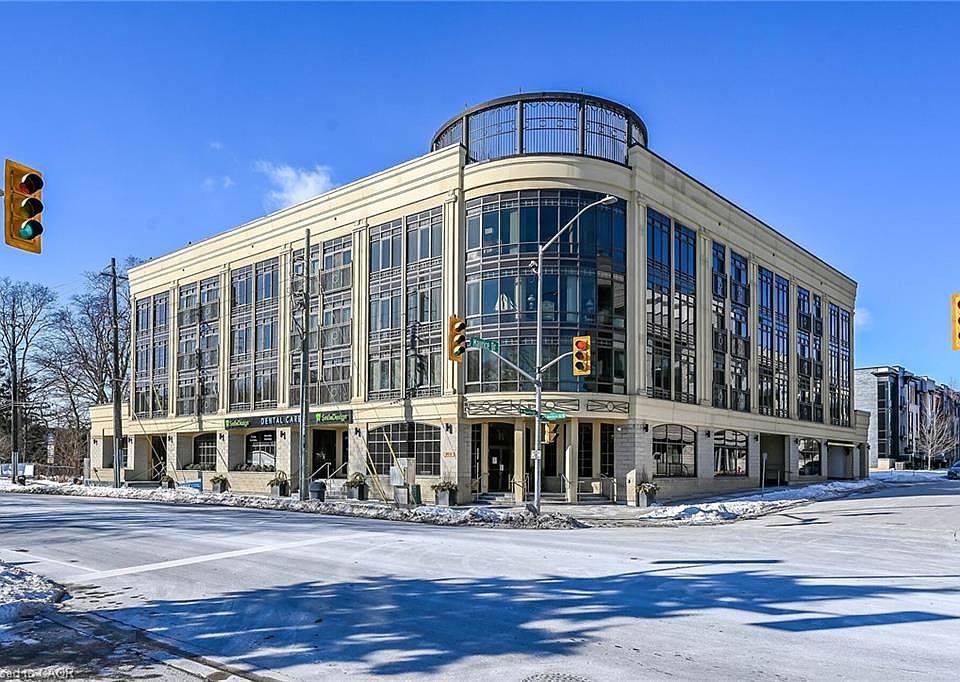 1st image of 205 Lakeshore Rd W Unit 409