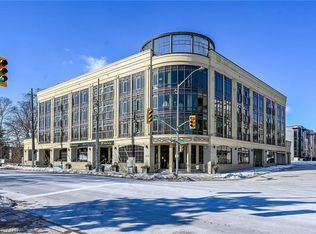 205 Lakeshore Rd W UNIT 409, Oakville, ON