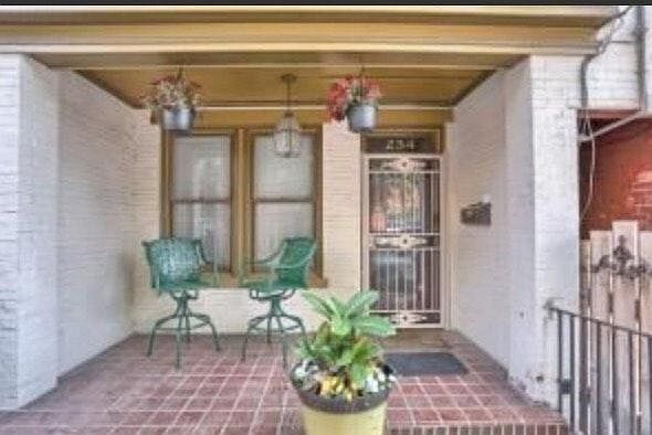 1st image of 234 E King St