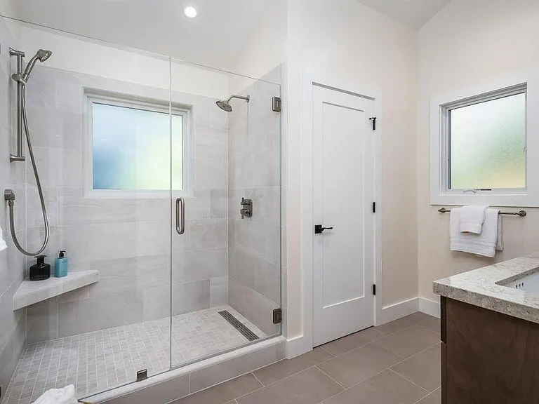 60 Marina Court Dr — Photo 26