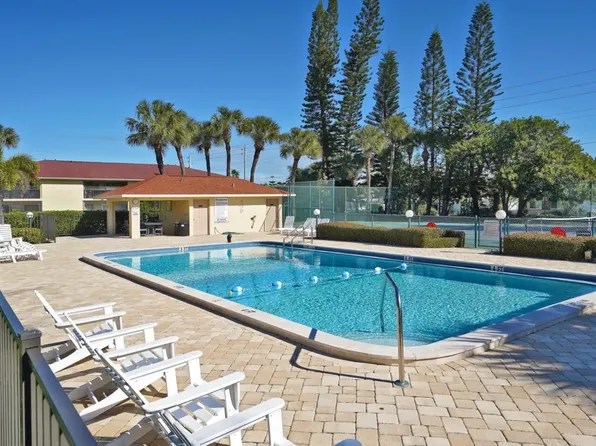 551 S Brevard Ave APT 310, Cocoa Beach, FL 32931
