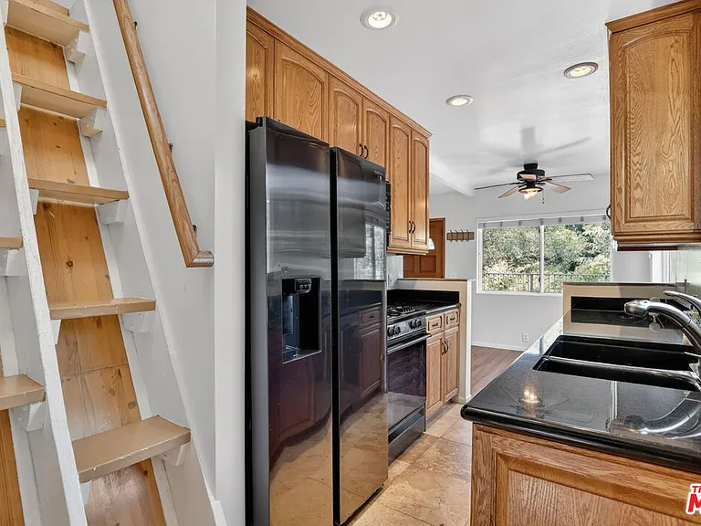 21549 Summit Trl — Photo 10
