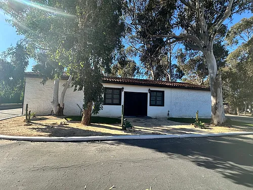 2587 Palm Ave #G Photo 1