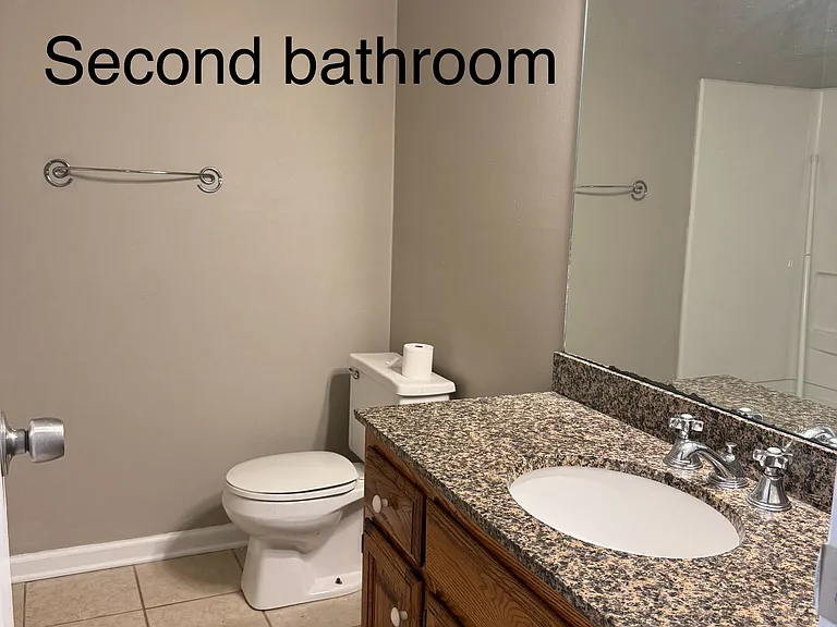 330 Forest Pl — Photo 16