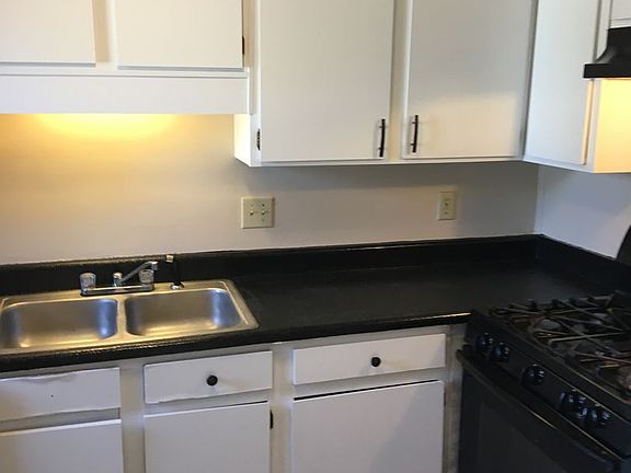 5th image of 2100 Lenoa Ln