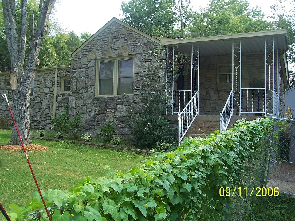 Front fenced in Entrance