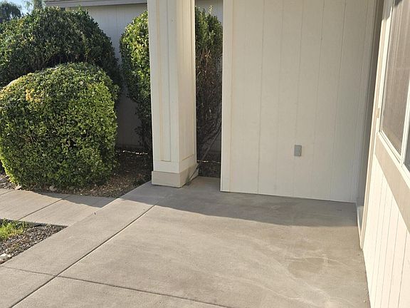 4th image of 1338 Winnies Ln