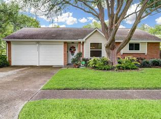 5834 Duxbury St, Houston, TX 77035