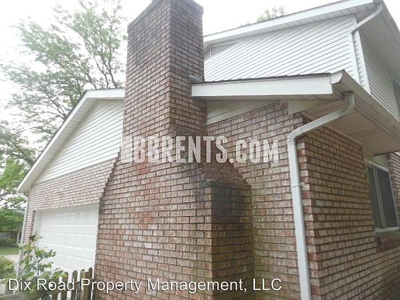3rd image of 1300 Parkway Ct