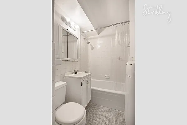 Sold by Stribling | media 3