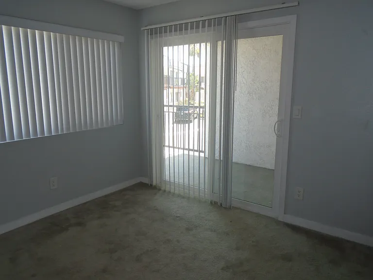 Stonewood Apartments — Photo 9