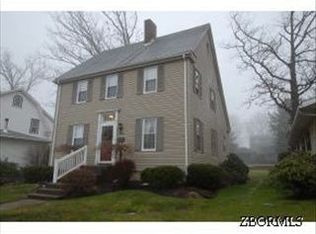 1920 Norwood Blvd, Zanesville, OH 43701