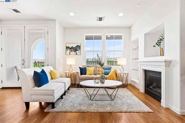 3240 Maguire Way #410 — Photo 3
