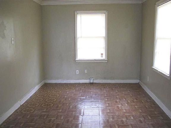 3rd image of 3152 Hillis St
