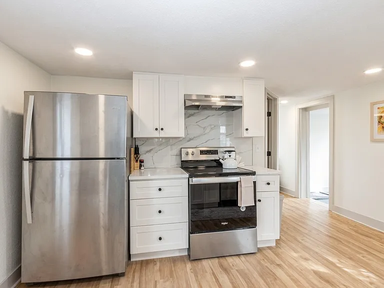 5938 Barton Dr — Photo 11