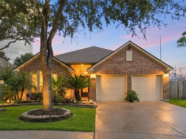 3101 Rock Brook Falls Ln, League City, TX 77573
