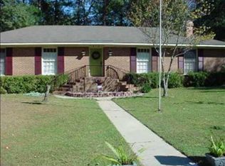 402 Daniel Cir, Dothan, AL 36301