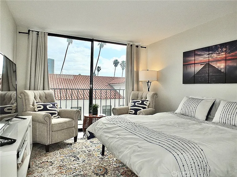 2601 E Ocean Blvd #309 — Photo 45