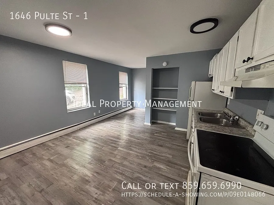 1646 Pulte St, 1 — Photo 1