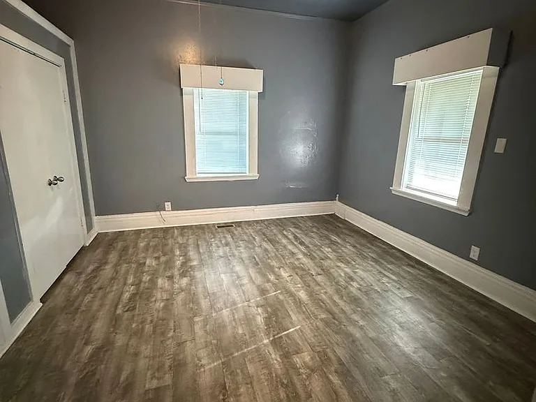939 Bell Rd — Photo 3