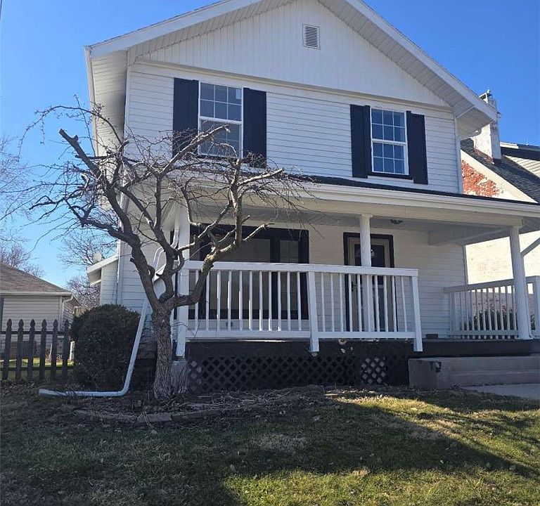 1st image of 322 Sweitzer St