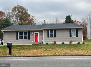 760 W Clayton Ave, Clayton, NJ 08312