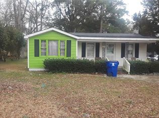 34 N Bladen Ave, Garland, NC 28441