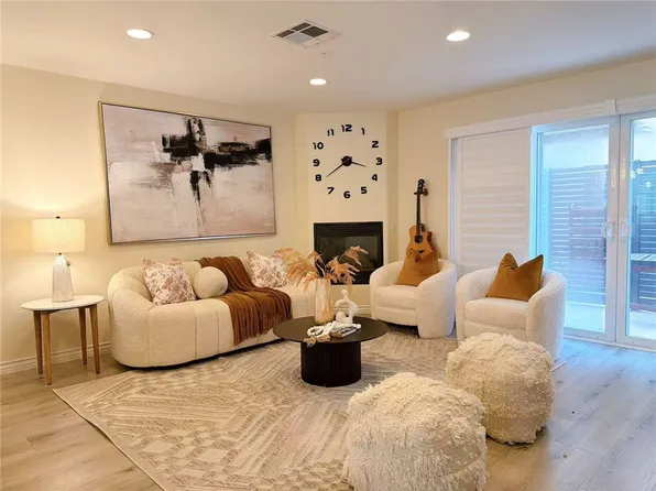 1133 S Hoover St APT 314, Los Angeles, CA 90006