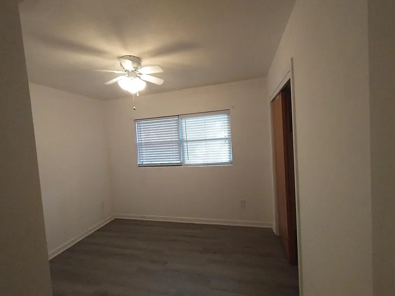 4103 NW 21st Dr — Photo 14