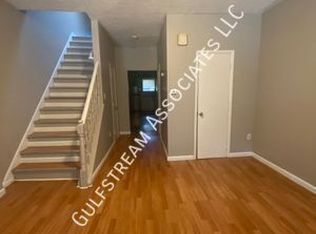 2704 Presbury St, Baltimore, MD 21216