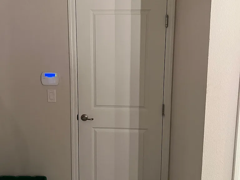 3601 Voyager Ln — Photo 4