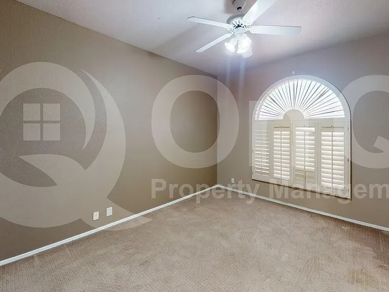 16804 S 25th Pl — Photo 15