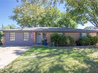 602 W Karnes Dr, Robinson, TX 76706