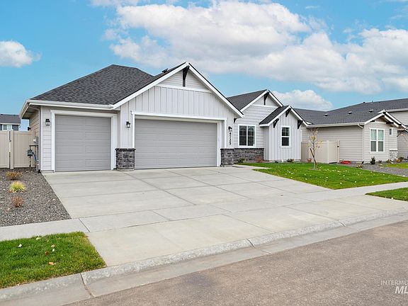 2nd image of 4725 E Pondera Dr