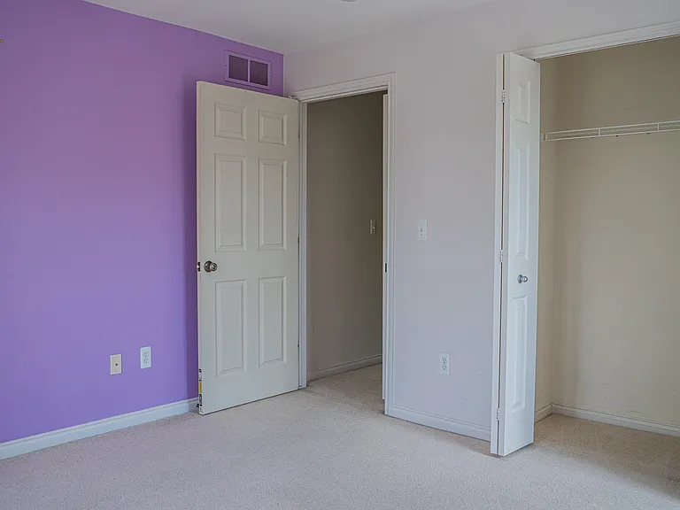 1868 Maple Park Dr W — Photo 20