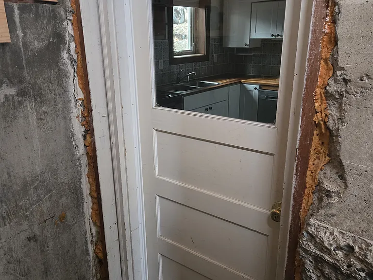 1404 S Grand Ave #B — Photo 15