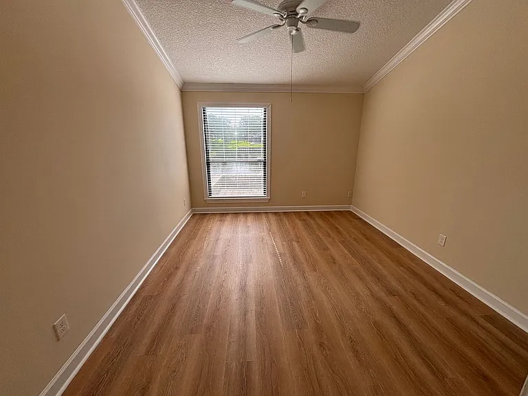 7823 Fawn Brook Cir E — Photo 22
