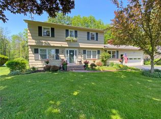 109 Fiesta Rd, Rochester, NY 14626