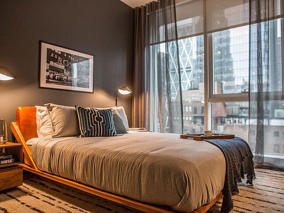 5th image of 242 W 53rd St APT 11G