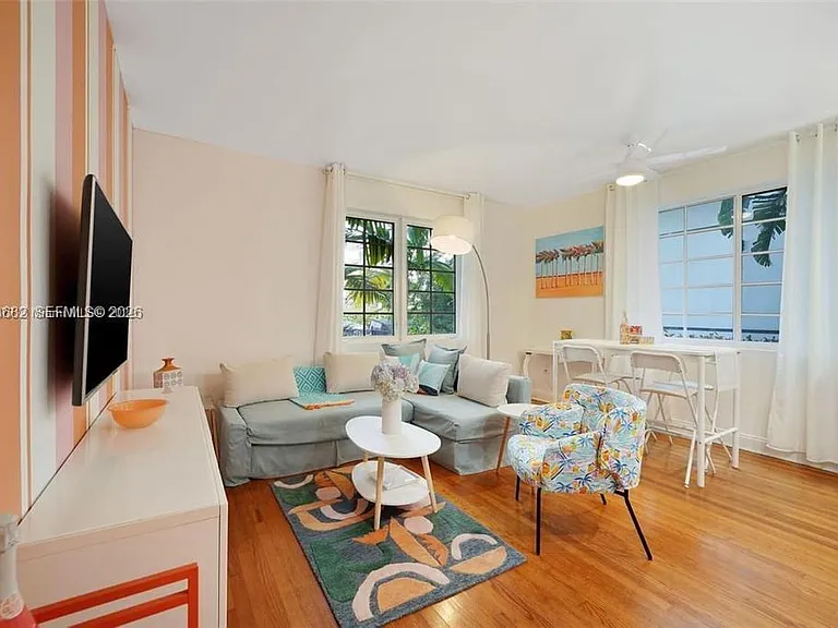 1410 Euclid Ave #1 — Photo 3