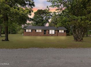 1136 S Railroad St, Warsaw, NC 28398