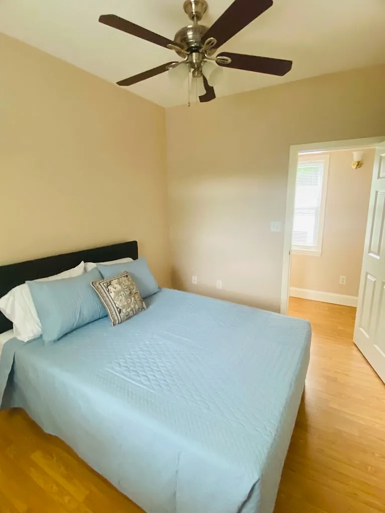 2 bed, 1.5 bath, $3,100 — Photo 4