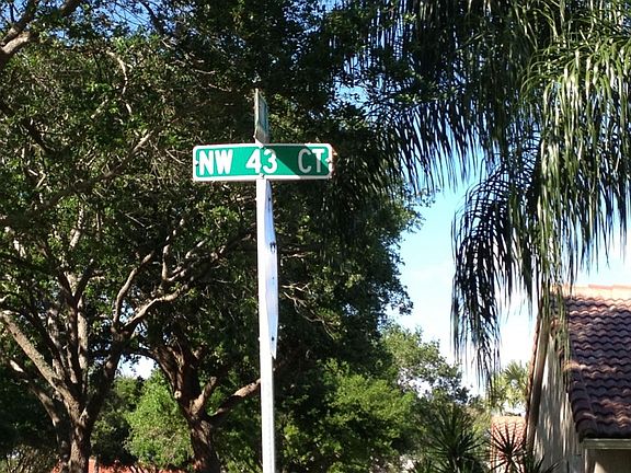5th image of 9166 NW 43rd Ct