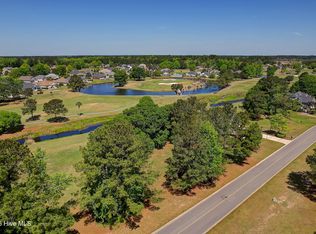 1062 N Middleton Dr NW, Calabash, NC 28467