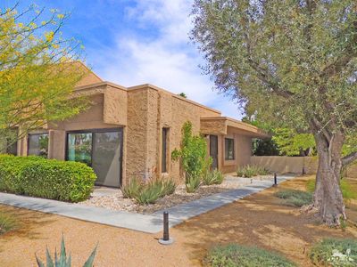 5882 Los Santos Dr, Palm Springs, CA, 92264