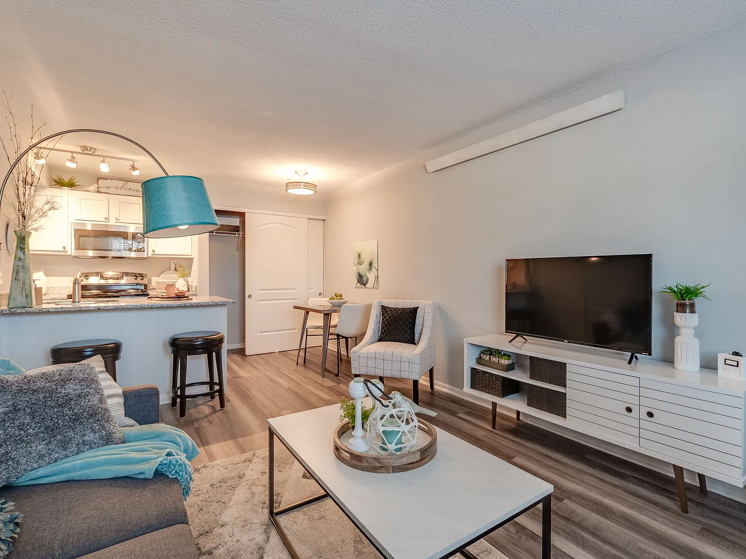 Pierpont Apartments — Photo 1